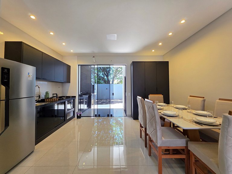 Sobrado novíssimo 3 quartos prox Centro e PY