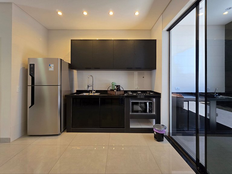 Sobrado novíssimo 3 quartos prox Centro e PY