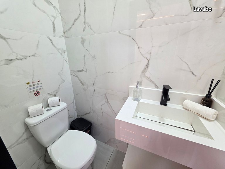 Sobrado novíssimo 3 quartos prox Centro e PY