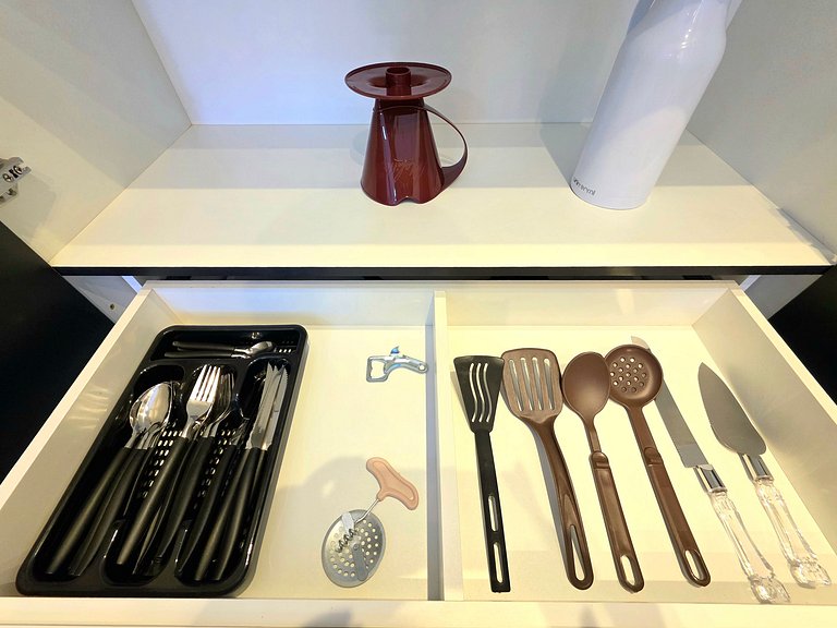 Sobrado novíssimo 3 quartos prox Centro e PY