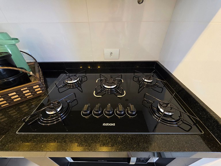 Sobrado novíssimo 3 quartos prox Centro e PY