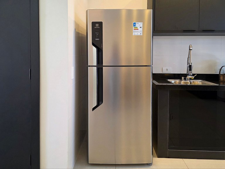 Sobrado novíssimo 3 quartos prox Centro e PY