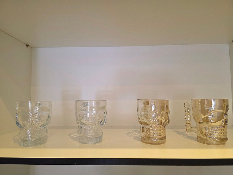 Sobrado novíssimo 3 quartos prox Centro e PY