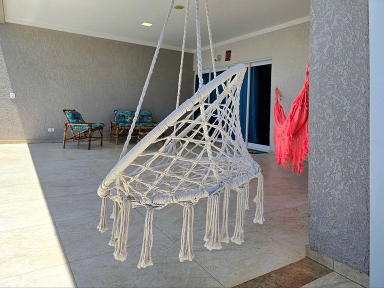 Linda Casa 2 Suítes + 2 Quartos 15 min Centro