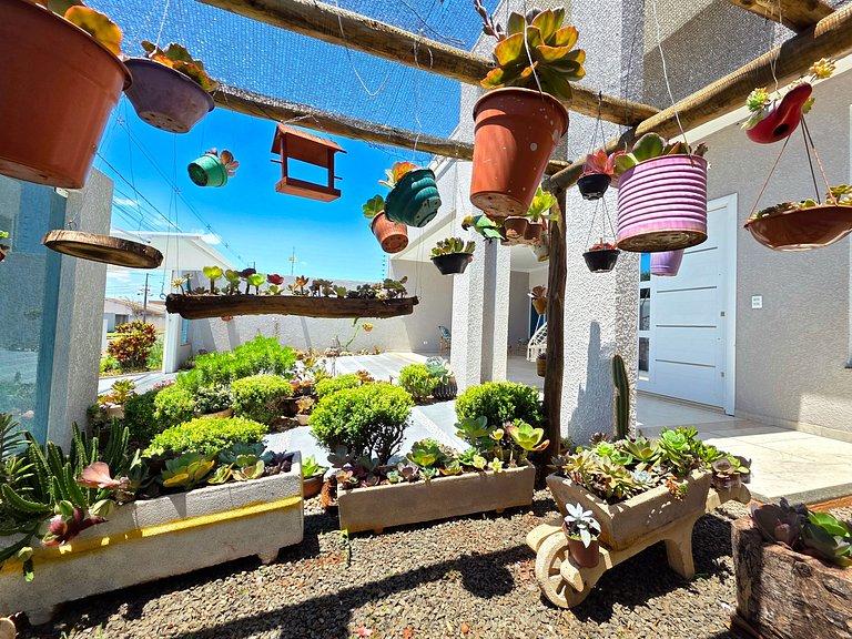 Linda Casa 2 Suítes + 2 Quartos 15 min Centro