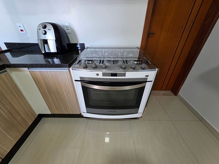 Linda Casa 2 Suítes + 2 Quartos 15 min Centro