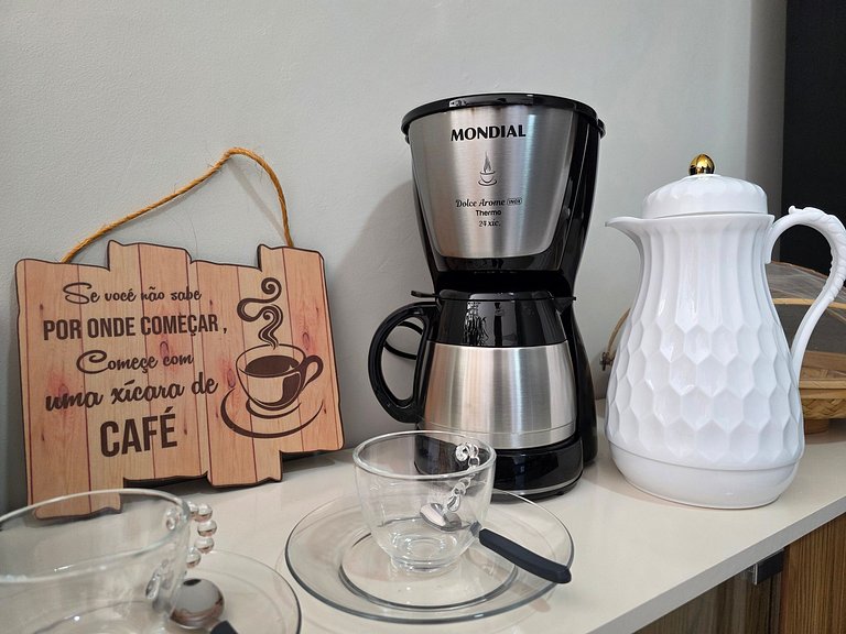 Linda Casa 2 Suítes + 2 Quartos 15 min Centro