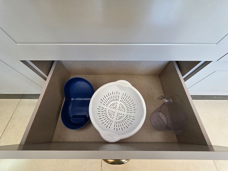 Linda Casa 2 Suítes + 2 Quartos 15 min Centro