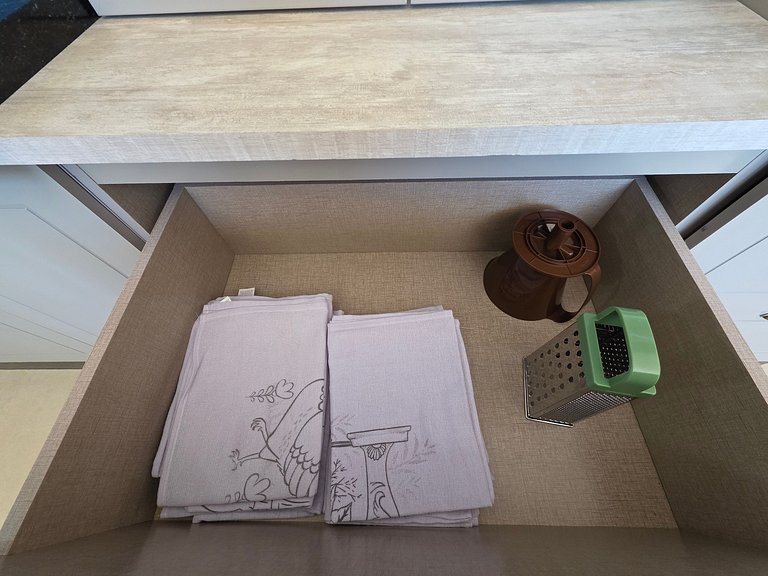 Linda Casa 2 Suítes + 2 Quartos 15 min Centro