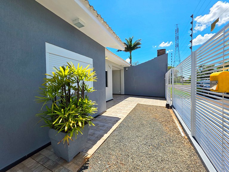 Casa 3 Quartos 3 Banheiros 15 min Centro