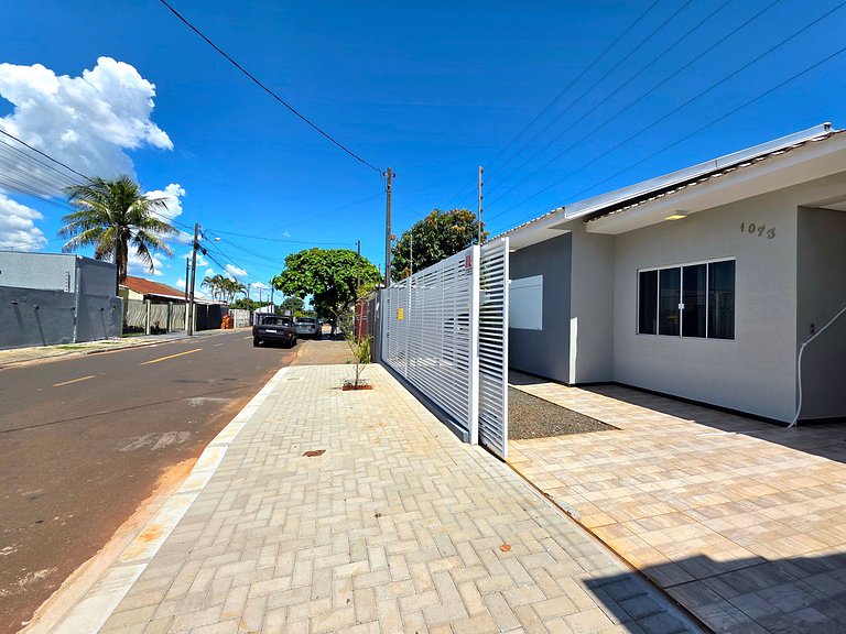 Casa 3 Quartos 3 Banheiros 15 min Centro