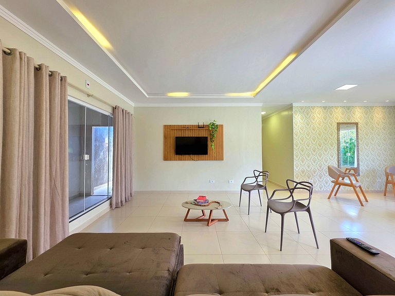 Casa Quintal Amplo 4 quartos 5 min Centro de Foz