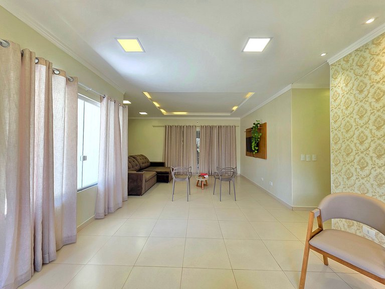 Casa Quintal Amplo 4 quartos 5 min Centro de Foz