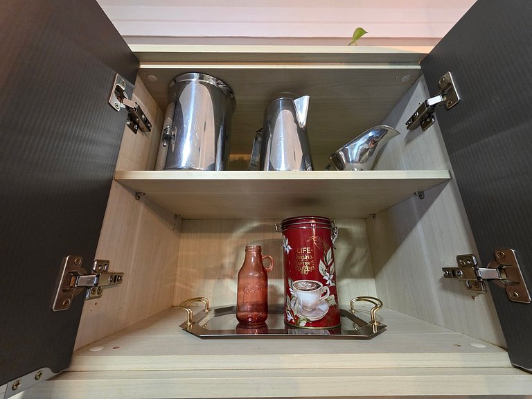 Casa 2 suítes e 2 quartos, piscina 10min centro