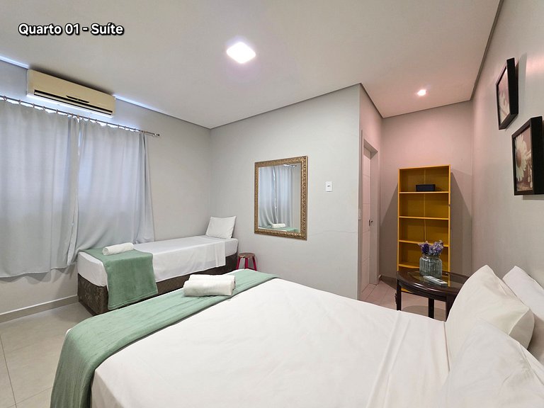 Casa 2 suítes e 2 quartos, piscina 10min centro