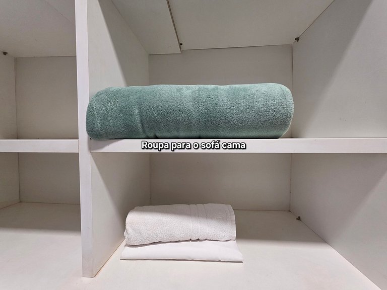 Casa 2 suítes e 2 quartos, piscina 10min centro