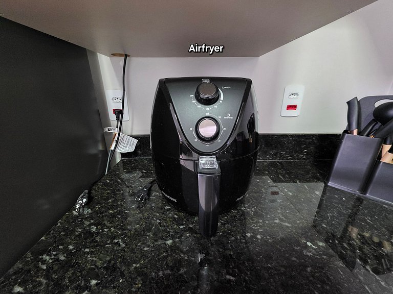 Loft 01 novo e moderno prox Av Cataratas e Centro