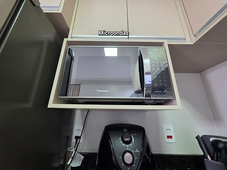 Loft 01 novo e moderno prox Av Cataratas e Centro