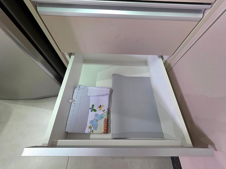 Loft 01 novo e moderno prox Av Cataratas e Centro