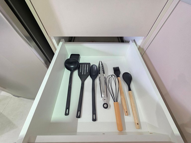 Loft 02 novo e moderno prox Av Cataratas e Centro