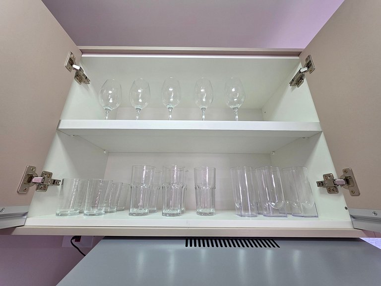 Loft 01 novo e moderno prox Av Cataratas e Centro