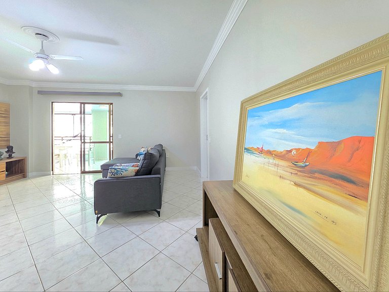 Apt 3 Quartos c/ garagem 150m do mar em Meia Praia