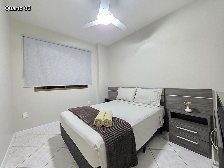 Apt 3 Quartos c/ garagem 150m do mar em Meia Praia