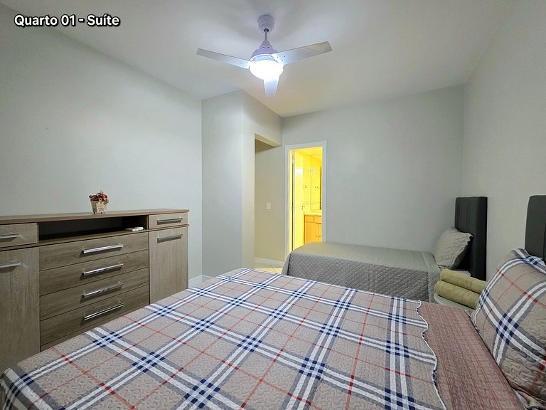 Apt 3 Quartos c/ garagem 150m do mar em Meia Praia