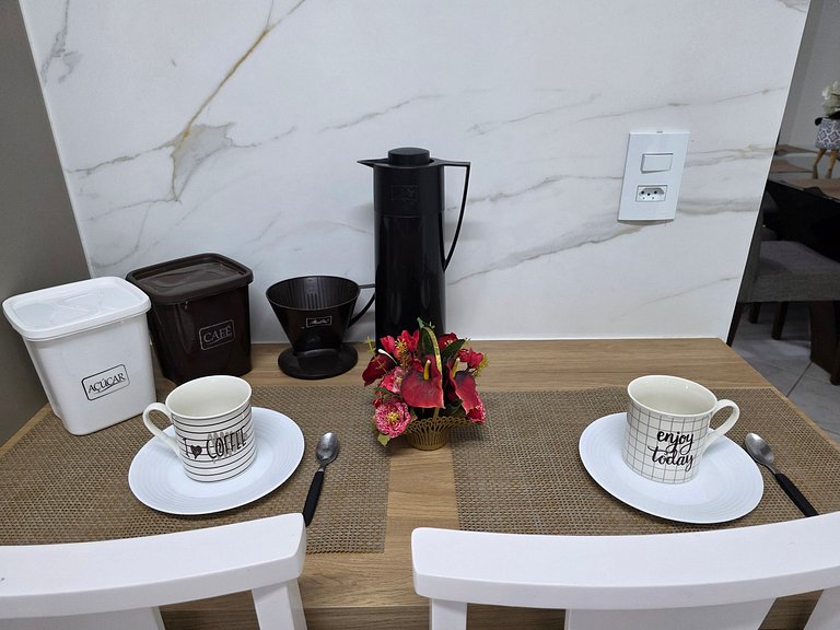 Apt 3 Quartos c/ garagem 150m do mar em Meia Praia