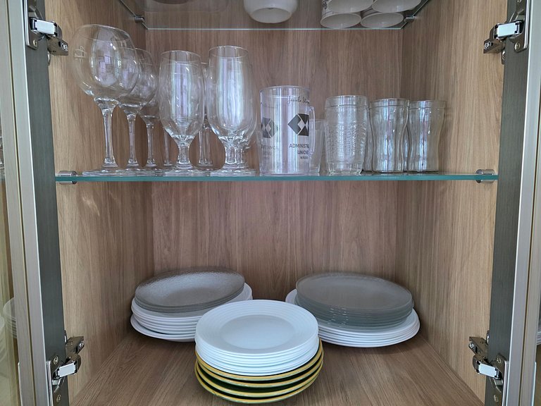 Apt 3 Quartos c/ garagem 150m do mar em Meia Praia