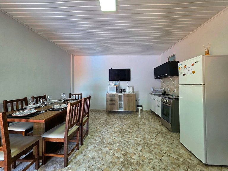 Casa quintal amplo piscina 5 minutos do Paraguai