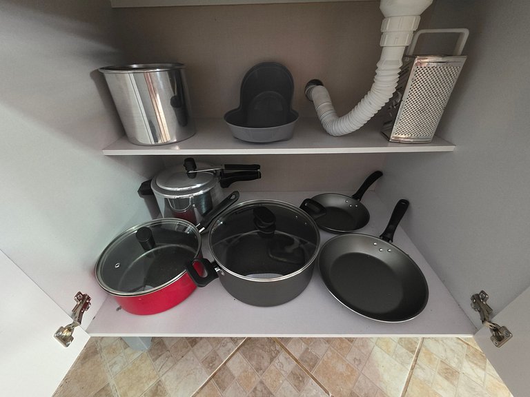 Casa quintal amplo piscina 5 minutos do Paraguai