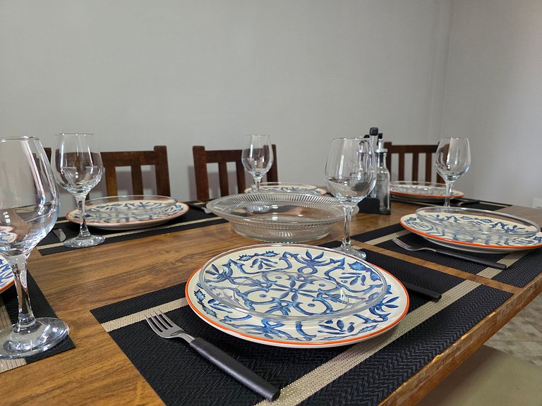 Casa quintal amplo piscina 5 minutos do Paraguai