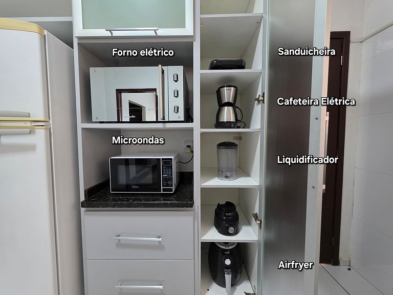 Casa em bairro nobre 2 suites + 1 quarto