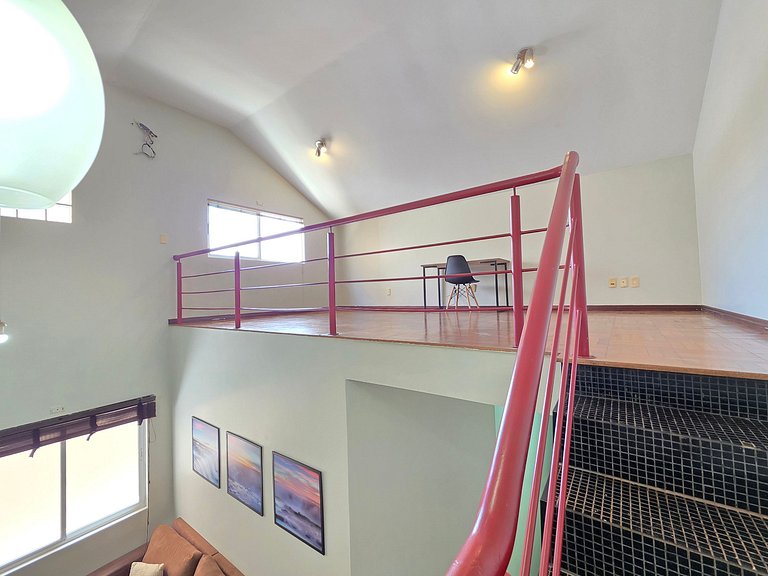 Casa em bairro nobre 2 suites + 1 quarto