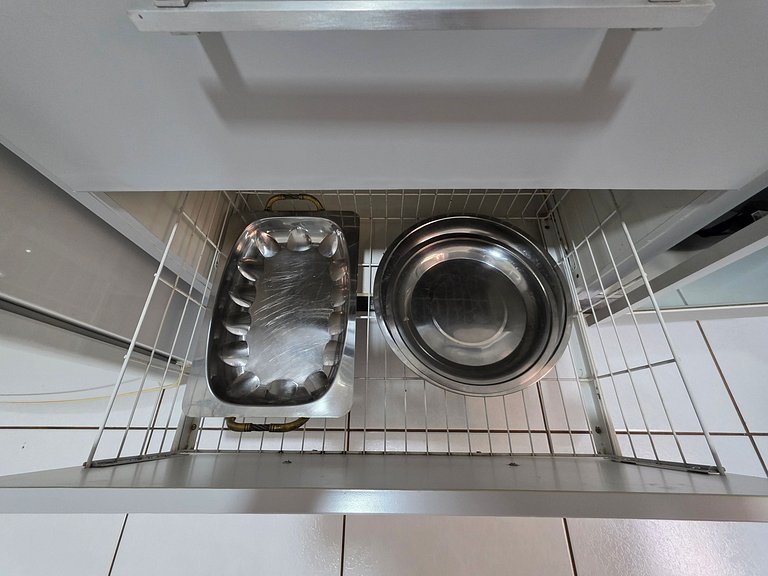 Casa em bairro nobre 2 suites + 1 quarto