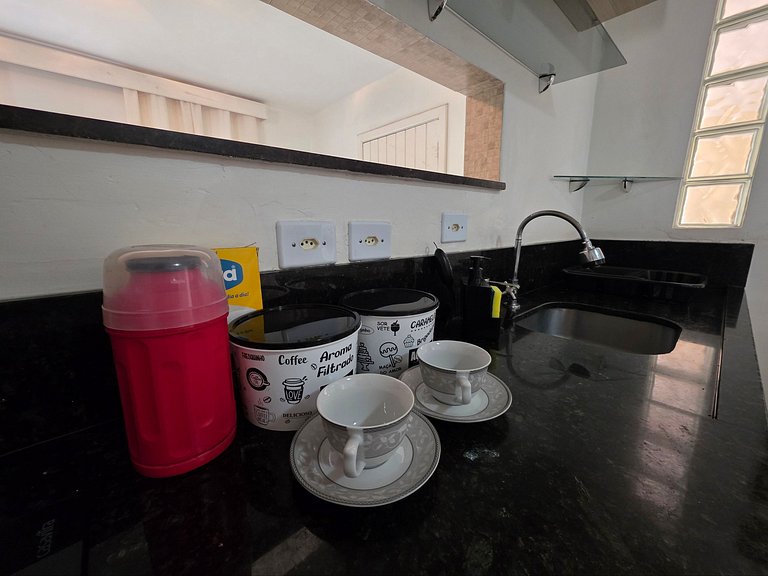 Casa Familiar em rua tranquila 10min Centro