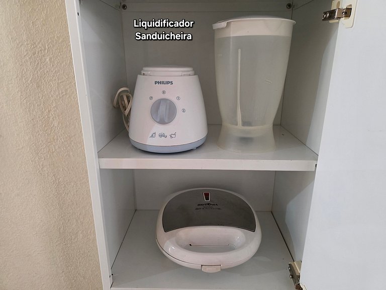 Casa Familiar em rua tranquila 10min Centro