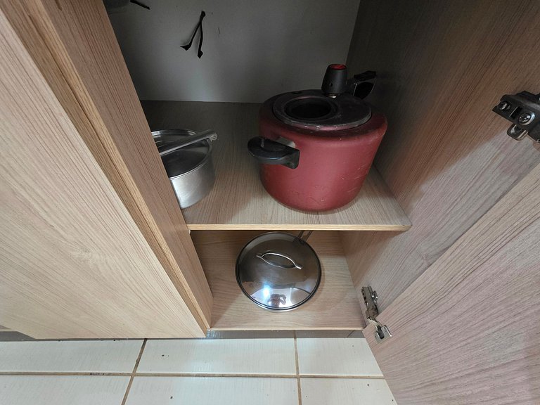 Casa Familiar - Área de Lazer - bairro tranquilo