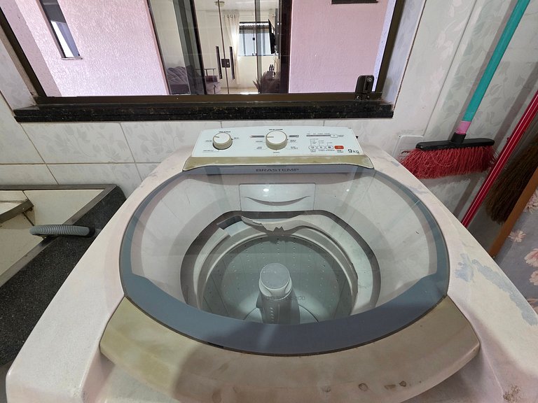 Casa Familiar - Área de Lazer - bairro tranquilo