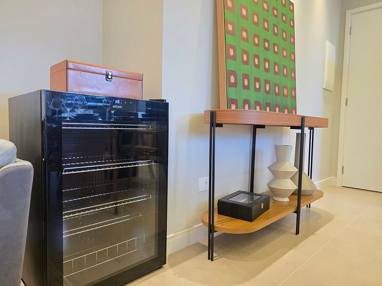 Apt 201 Alto Padrão na rua mais bonita de Foz