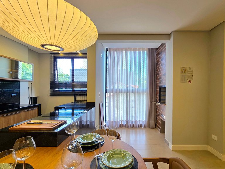 Apt 201 Alto Padrão na rua mais bonita de Foz