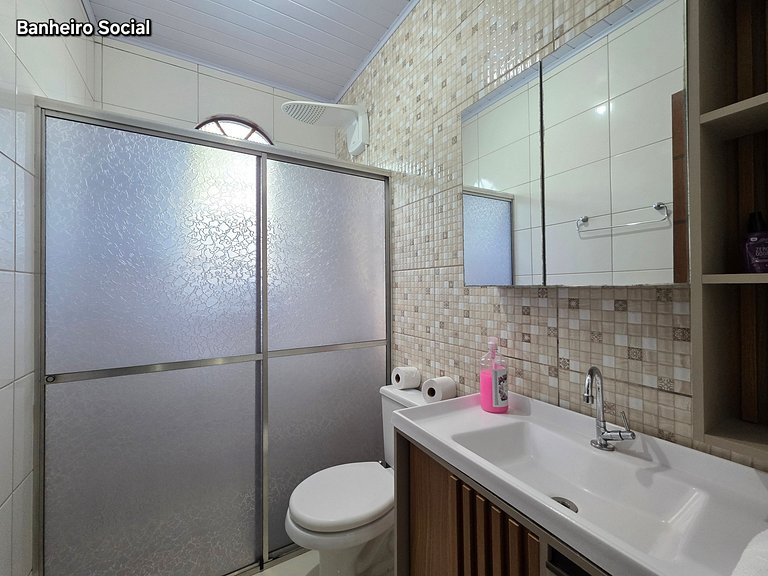 Casa Familiar 4 quartos 10 minutos centro