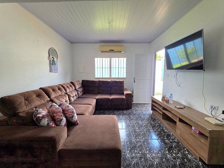 Casa Familiar 4 quartos 10 minutos centro