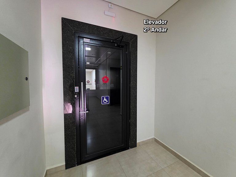 Apt 21 na Vila A prox ao Hosp Costa C. e Paraguai