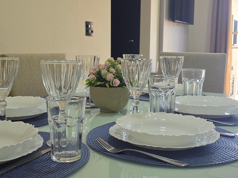 Apt 21 na Vila A prox ao Hosp Costa C. e Paraguai