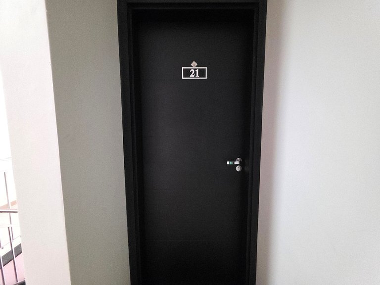 Apt 21 na Vila A prox ao Hosp Costa C. e Paraguai