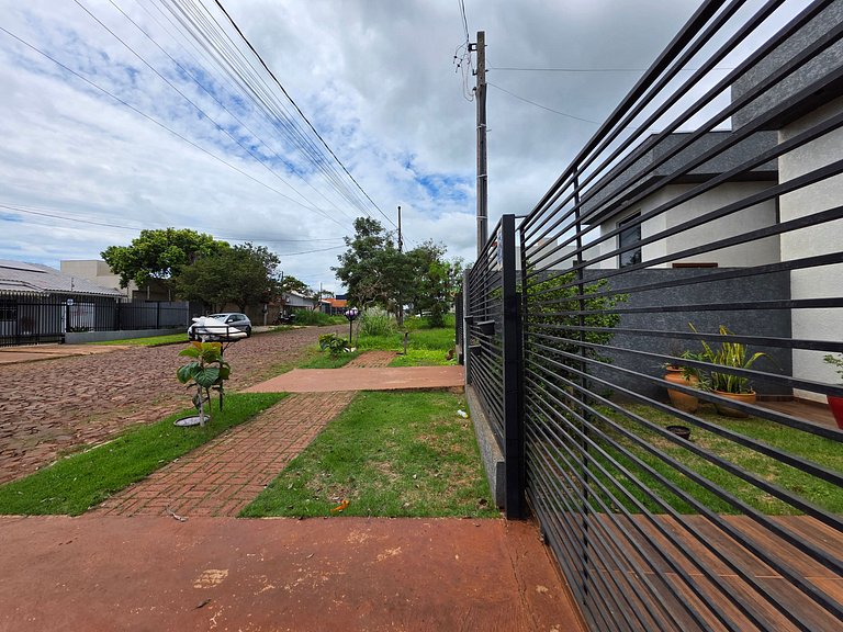 Casa para 5 prox Hosp Unimed 15 min Centro