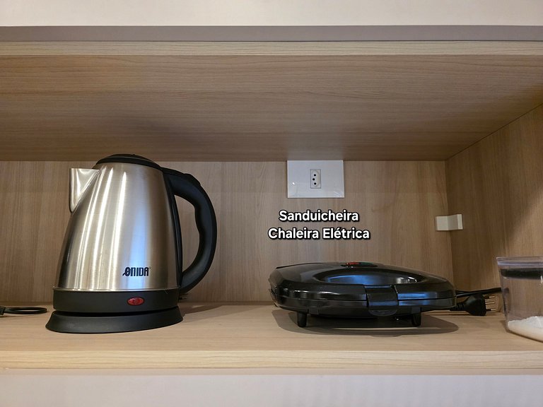 Studio moderno e novíssimo no centro de Foz