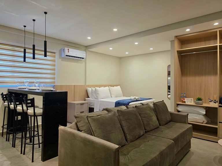 Studio moderno e novíssimo no centro de Foz